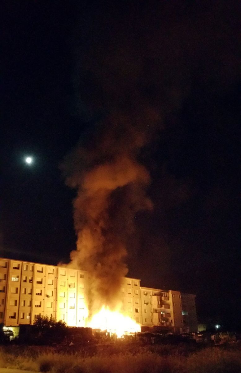 Incendio case popolari Carini - verticale